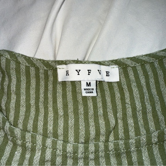 HYFVE Green Striped Sleeveless Tie-Side Top 🌿 Lightweight & Adjustable - Picture 5 of 6